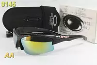 new style sunglasses 2013 oakley man women box-0747